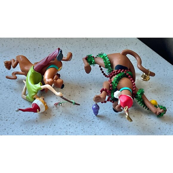 Hallmark 2000 Scooby-Doo & TM Warmer 2002 Shaggy Christmas Ornaments Lot of 2 - Picture 9 of 9